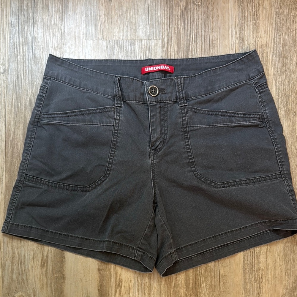 Unionbay Juniors Delaney Shorts Gray Sz 11 GUC